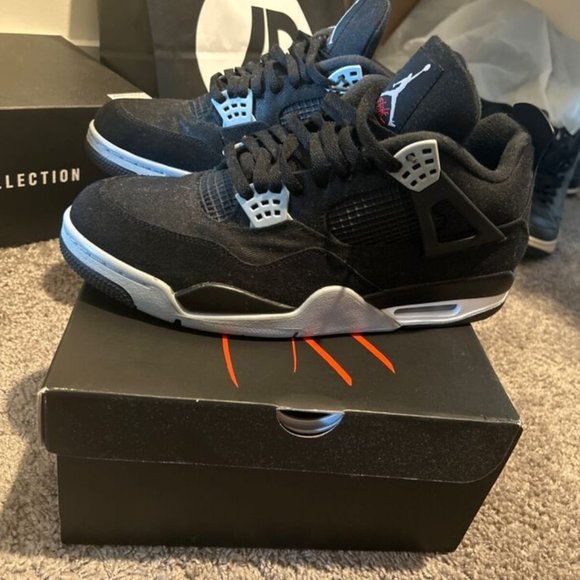 Size 11 - Jordan 4 Retro SE Mid Black Canvas